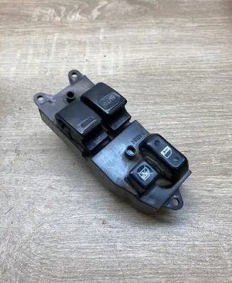 Mazda 323 Electric window control switch 0115Q51