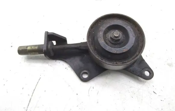 Nissan Pathfinder R51 Generator/alternator belt tensioner