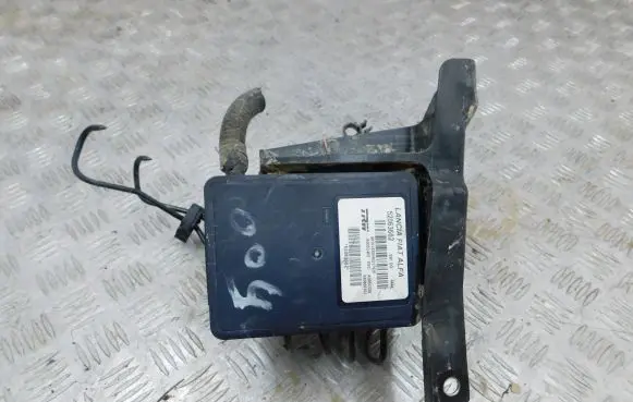 Fiat 500L ABS Pump 52063662 A005C402 A005C528