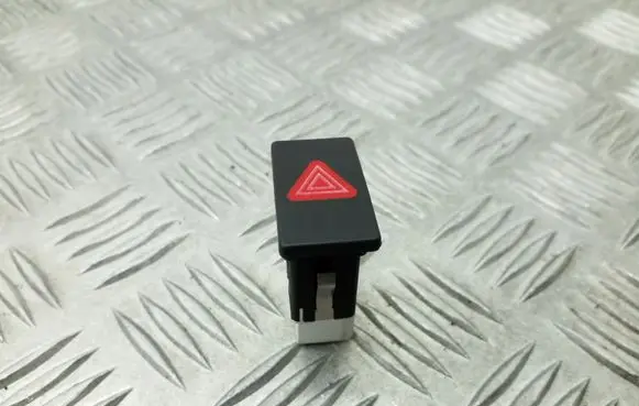 Volkswagen Jetta VI Hazard light switch 5C6953509A