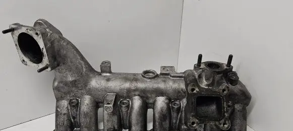 KIA Sorento Intake manifold