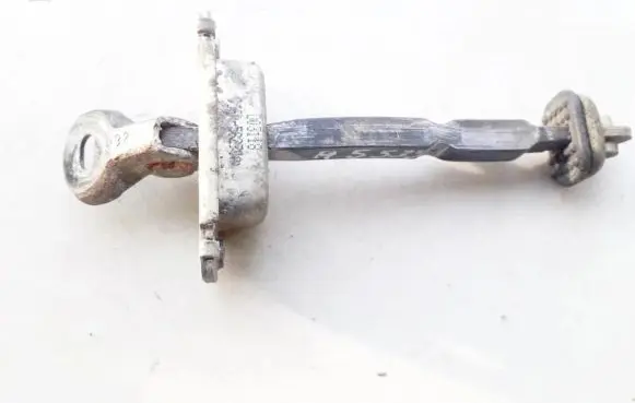 Mazda 6 Front door check strap stopper gj6a58270a gj6a-58270a