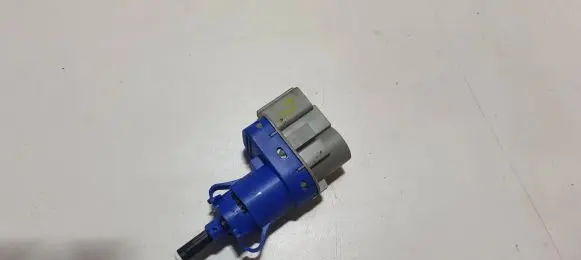 Ford Fusion II Brake pedal sensor switch 8T4T9G854AA