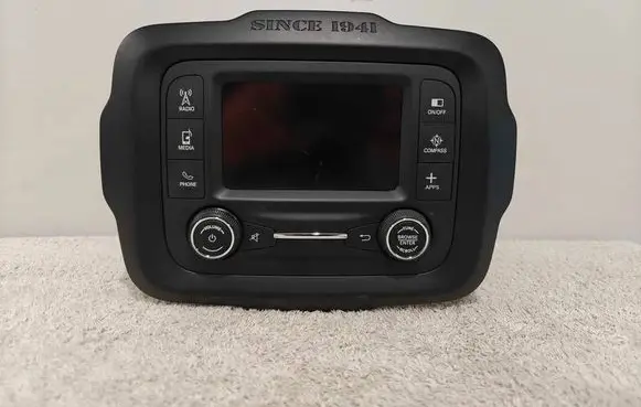 Radio/CD/DVD/GPS head unit