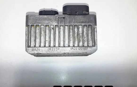 Opel Insignia A Glow plug pre-heat relay 55574293