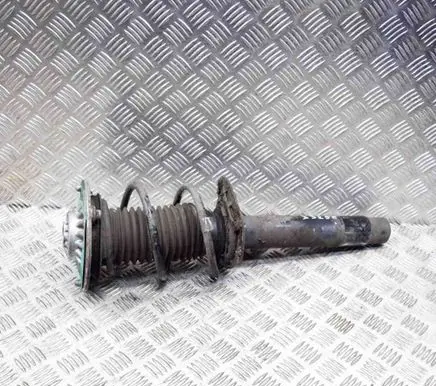 BMW 2 F22 F23 Front shock absorber/damper 6863135 6862173