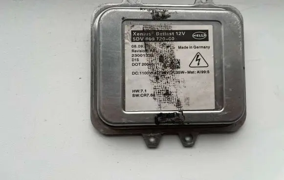Opel Astra J Headlight ballast module Xenon 5DV00972000 23001332