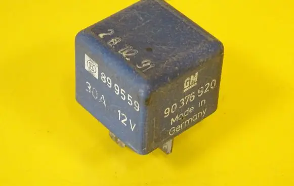 Opel Astra G Other relay 90376920