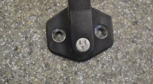 BMW 5 E39 Front door lock loop/hook striker 8176350