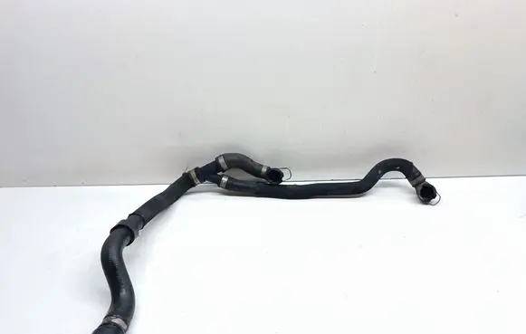 BMW X6 M Engine coolant pipe/hose 7512727