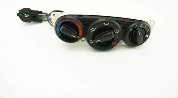 Ford Fiesta Other switches/knobs/shifts 1SH4-18C419-BA