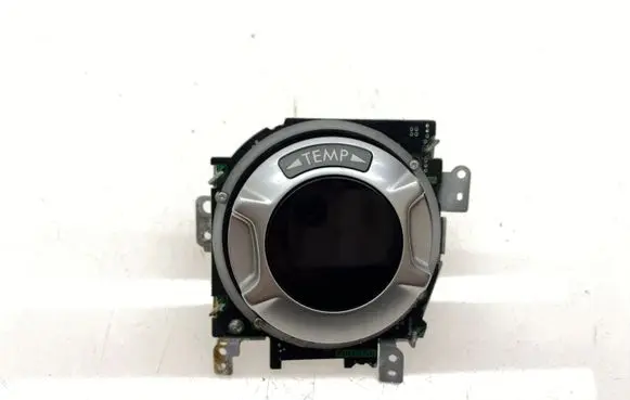 Subaru B9 Tribeca Climate control unit M3G497093C