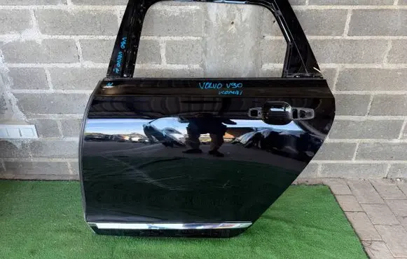 Volvo S90, V90 Rear door