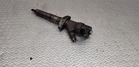 Opel Movano A Fuel injector 0445110063 8200010075