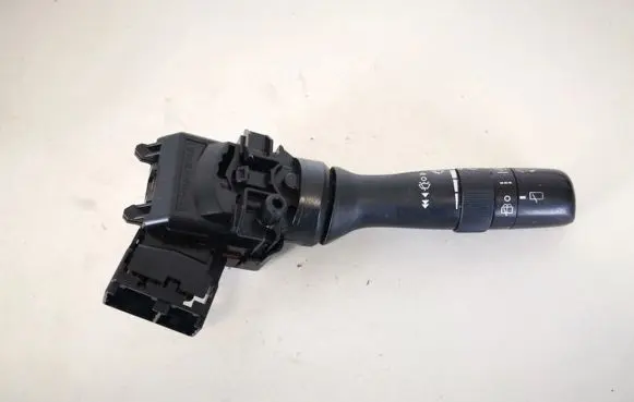 Toyota Verso Wiper control stalk 17f144
