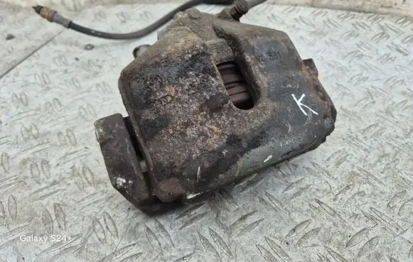 Skoda Octavia Mk2 (1Z) Front brake caliper