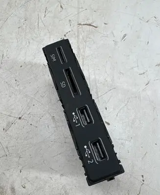Audi A8 S8 D5 USB control unit 4N0035736 B0726005018
