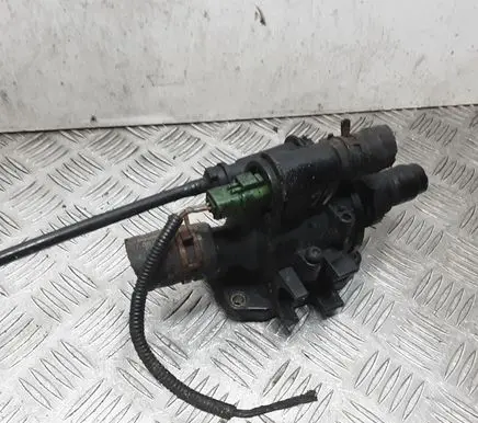 Ford Fiesta Thermostat/thermostat housing 641522380 0027101D PA66GF30H