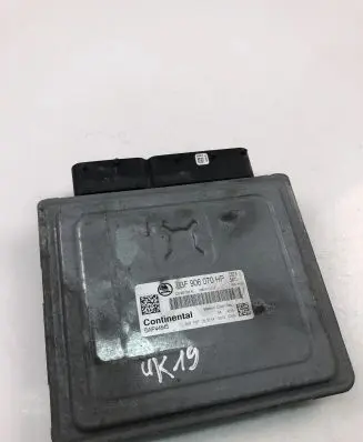 Skoda Fabia Mk3 (NJ) Engine control unit/module ECU 03F906070HP