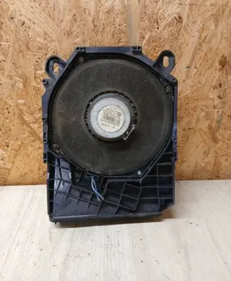 BMW 1 E82 E88 Subwoofer speaker 6925330 902275492902 18820010