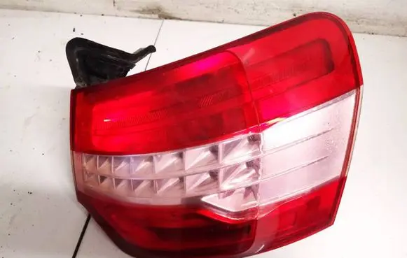 Citroen C5 Rear/tail lights 9681063680