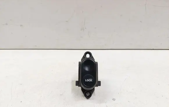 Chrysler PT Cruiser Central locking switch button 04671623AB