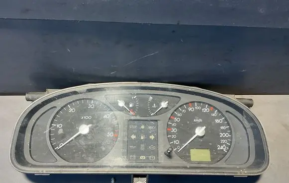 Renault Laguna II Speedometer (instrument cluster) 5514000062