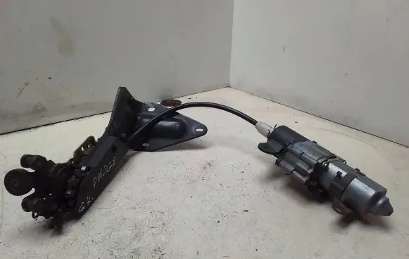 Dodge Grand Caravan Sliding door motor U10724H