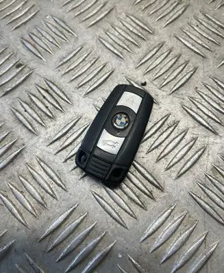 BMW X1 E84 Ignition key/card 6986585