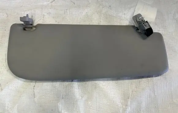 Peugeot Bipper Sun visor clip/hook/bracket T0793