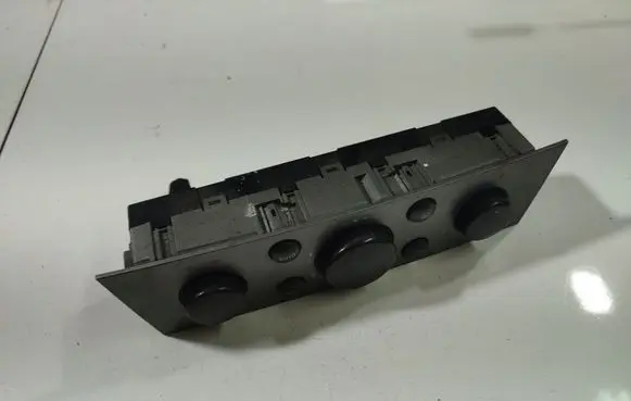 Opel Signum Climate control unit 13138196