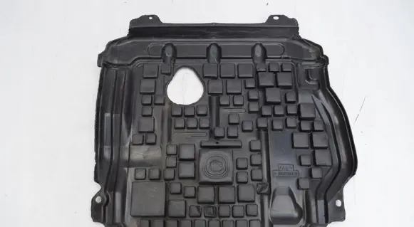 Jeep Grand Cherokee Engine splash shield/under tray 68037062