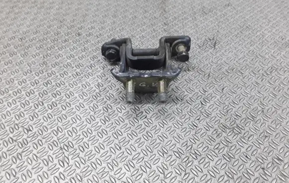 Mitsubishi Grandis Rear door upper hinge
