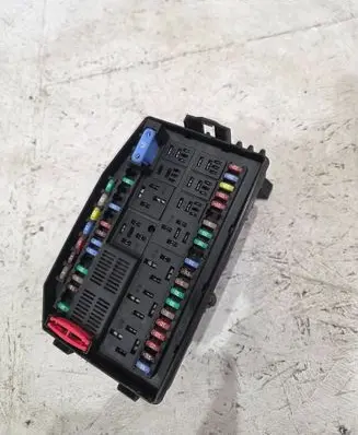 Jaguar X-Type Fuse box set 518882204