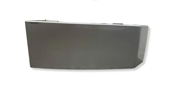 Volvo XC90 Rear/tail light trim molding 8620820