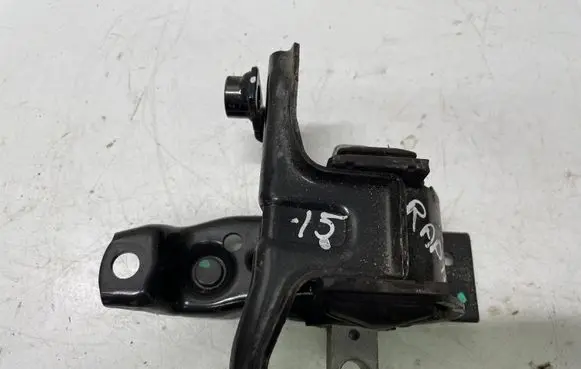 Skoda Rapid (NH) Engine mount bracket 6RF199555J