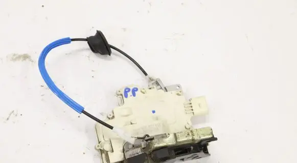 Audi A4 S4 B8 8K Rear door lock 8J1837016A5766611