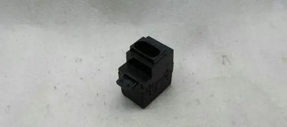 Jaguar XK - XKR Ignition key card reader 6W8311572AH C2P17799