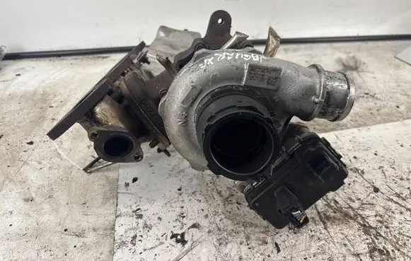 Jaguar XF X250 Turbo 9676272680 12063300023