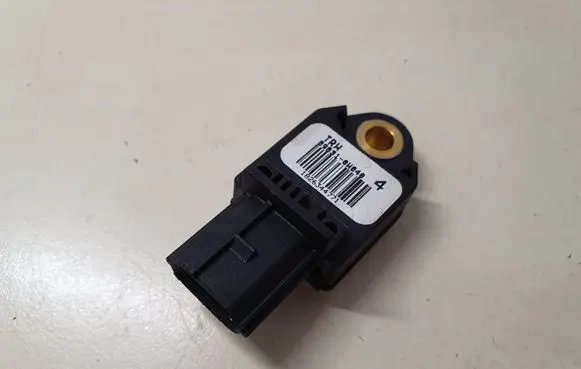 Lexus IS 220D-250-350 Airbag deployment crash/impact sensor 898310W040
