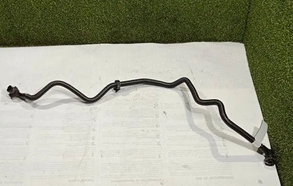 Land Rover Defender Engine coolant pipe/hose L8B210C820AC