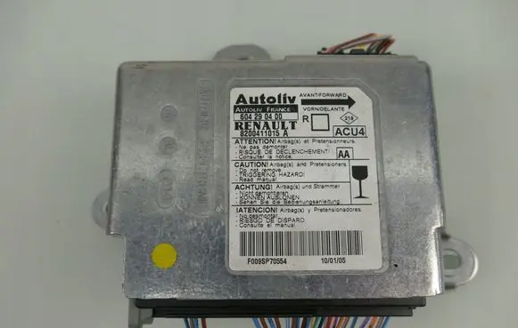 Renault Scenic II - Grand scenic II Airbag control unit/module 8200411015