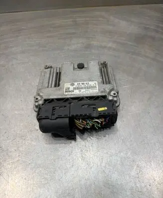 Volkswagen Polo IV 9N3 Engine control unit/module 045906013 0281012551
