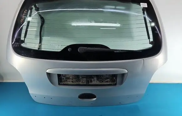 Tailgate/trunk/boot lid