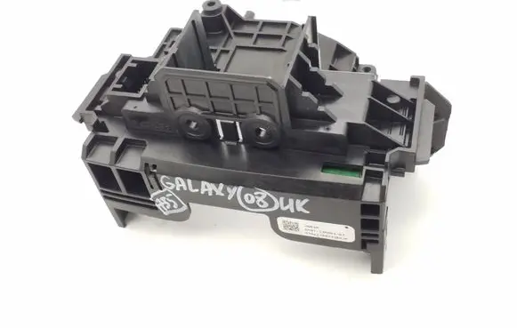 Steering wheel column trim