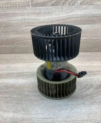 BMW 3 E46 Heater fan/blower 0130101128