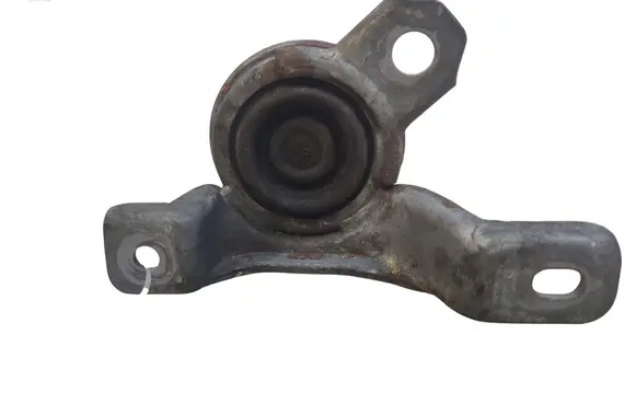 Land Rover Freelander 2 - LR2 Engine mount bracket 6G926F012BF