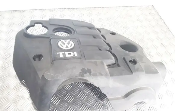 Skoda Roomster (5J) Engine cover (trim)