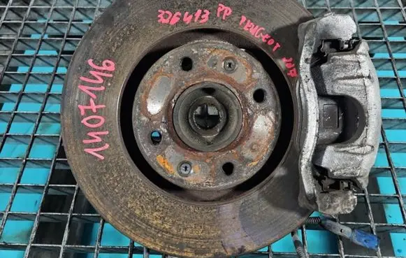 Peugeot 207 Front wheel hub spindle knuckle IMPRK1407146