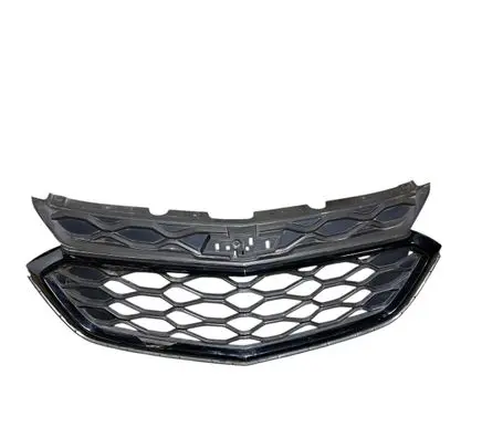 Chevrolet Equinox Front grill 84384737 9404133